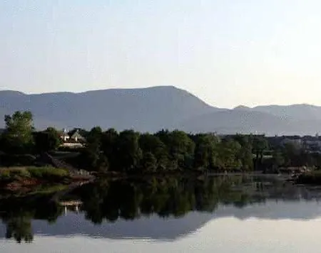 Golden's Cove At سنيم